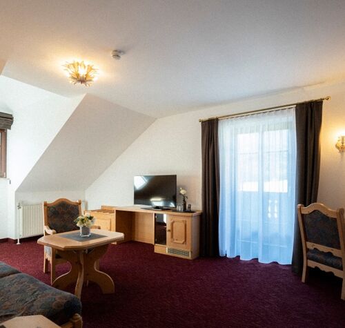 Die mit 50m2 sehr großzügige Suite Auhof im Hotel Das Hintersee im Salzkammergut