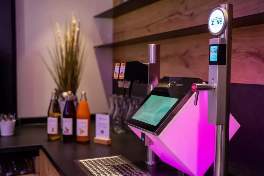 Fresh drinks at the breakfast buffet at the Hotel Hintersee in Hintersee