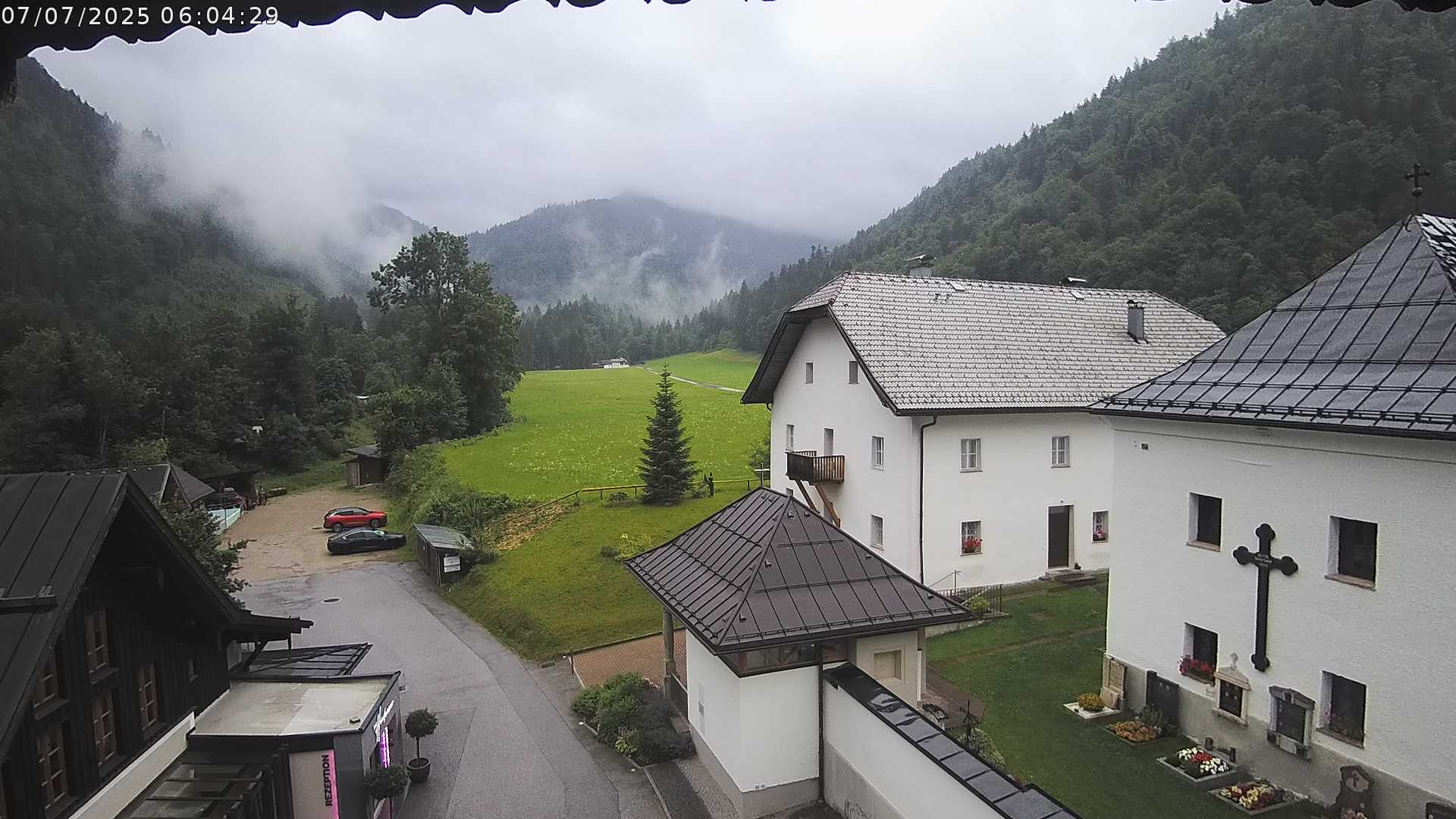 Webcam with live image of Regenspitz